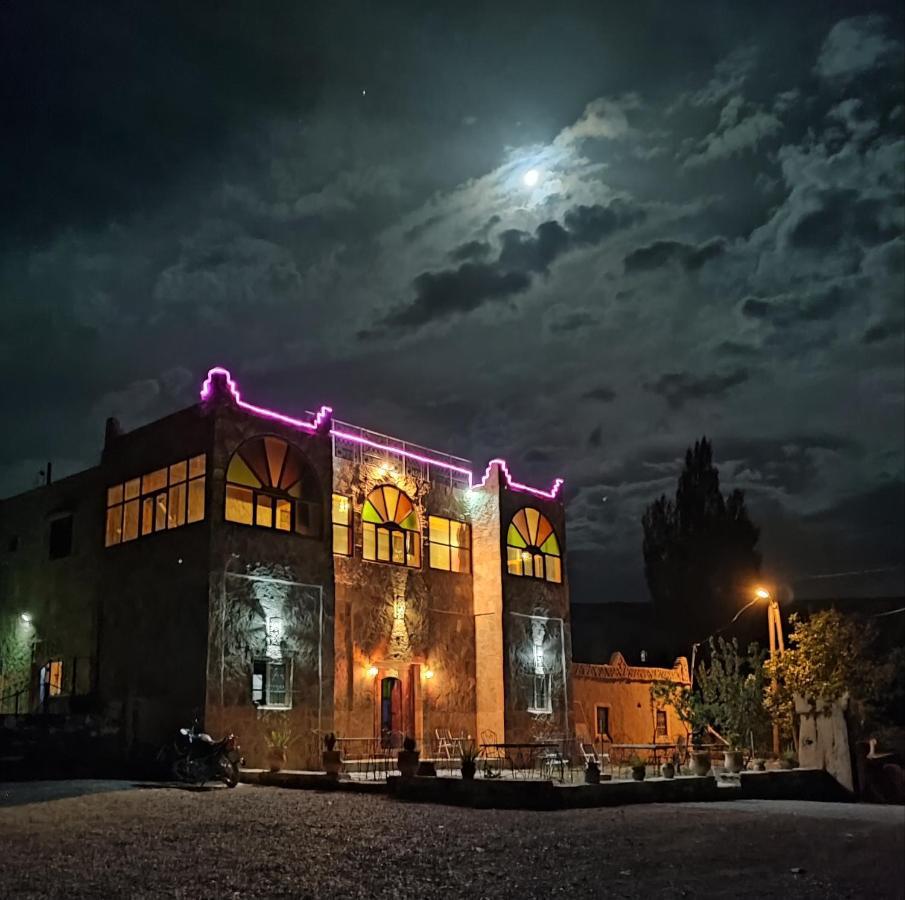 Auberge Restaurant Afoud Agoudal Bagian luar foto